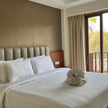 New Kuta Hotel By Lorin Uluwatu Zewnętrze zdjęcie