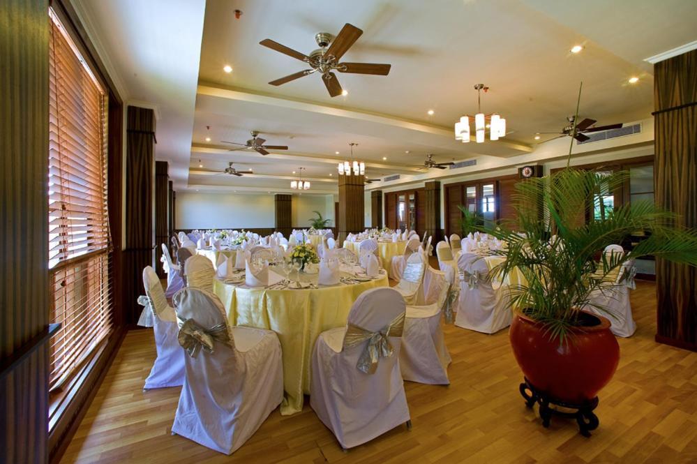 New Kuta Hotel By Lorin Uluwatu Zewnętrze zdjęcie